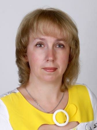 Учителю Гостилицкой школы присвоено звание "Почетный учитель Ленинградской области"